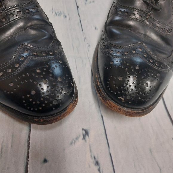 Allen Edmonds wingtip Oxford shoes - Picture 3 of 8